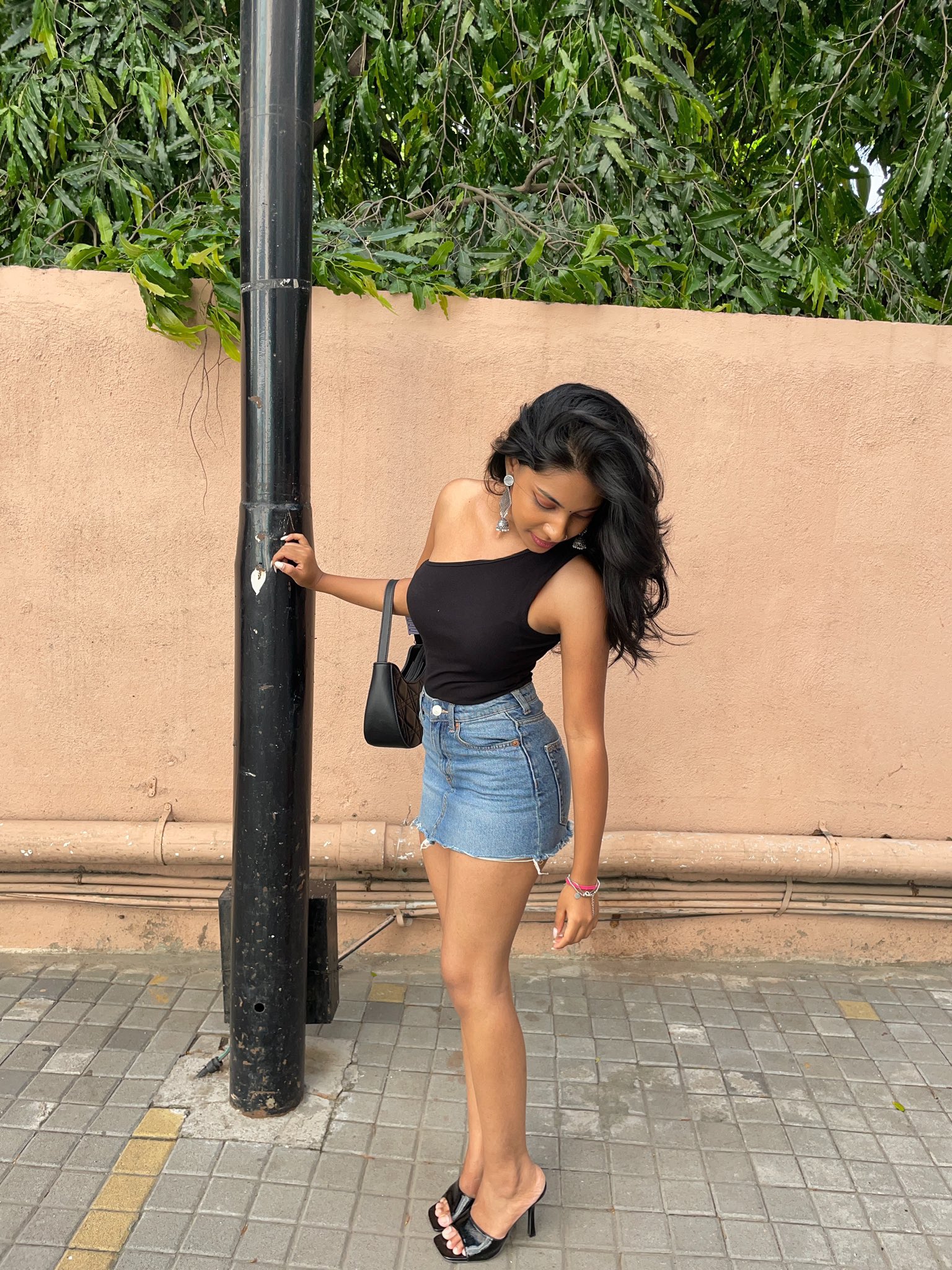 escort service gajraula